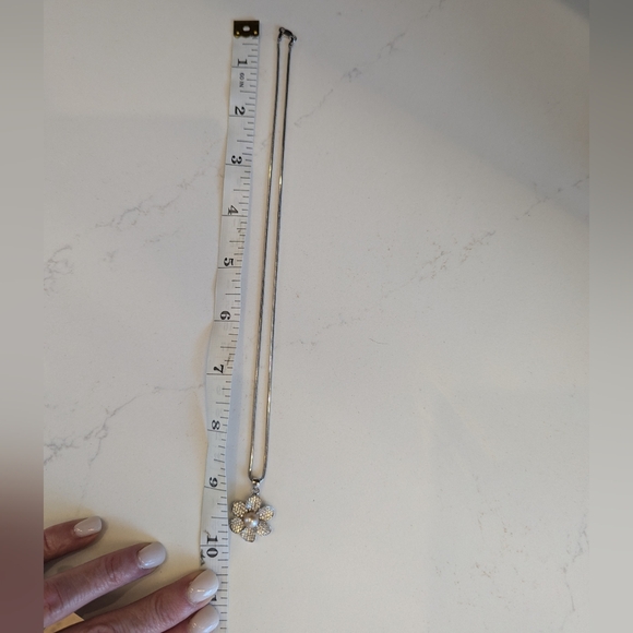 Sterling silver Plumeria Necklace with Fresh water pearl - Picture 4 of 5